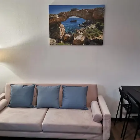 Dragana, Jezera, Island Murter Jezera