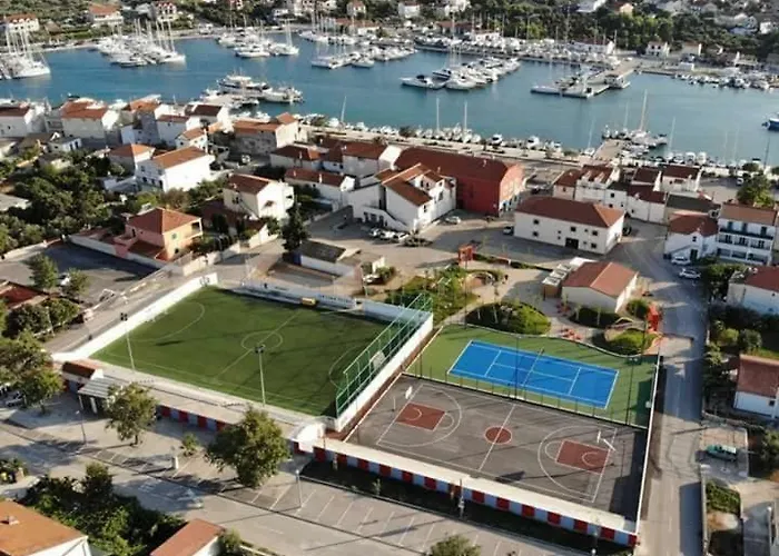 Dragana, Jezera, Island Murter Appartamento